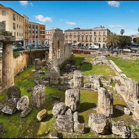 Domus Quarta * Syracuse
